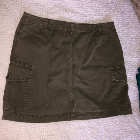 GAP ARMY GREEN CARGO SKIRT - Picture 2 of 4